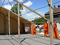 Huettenaufbau07_25