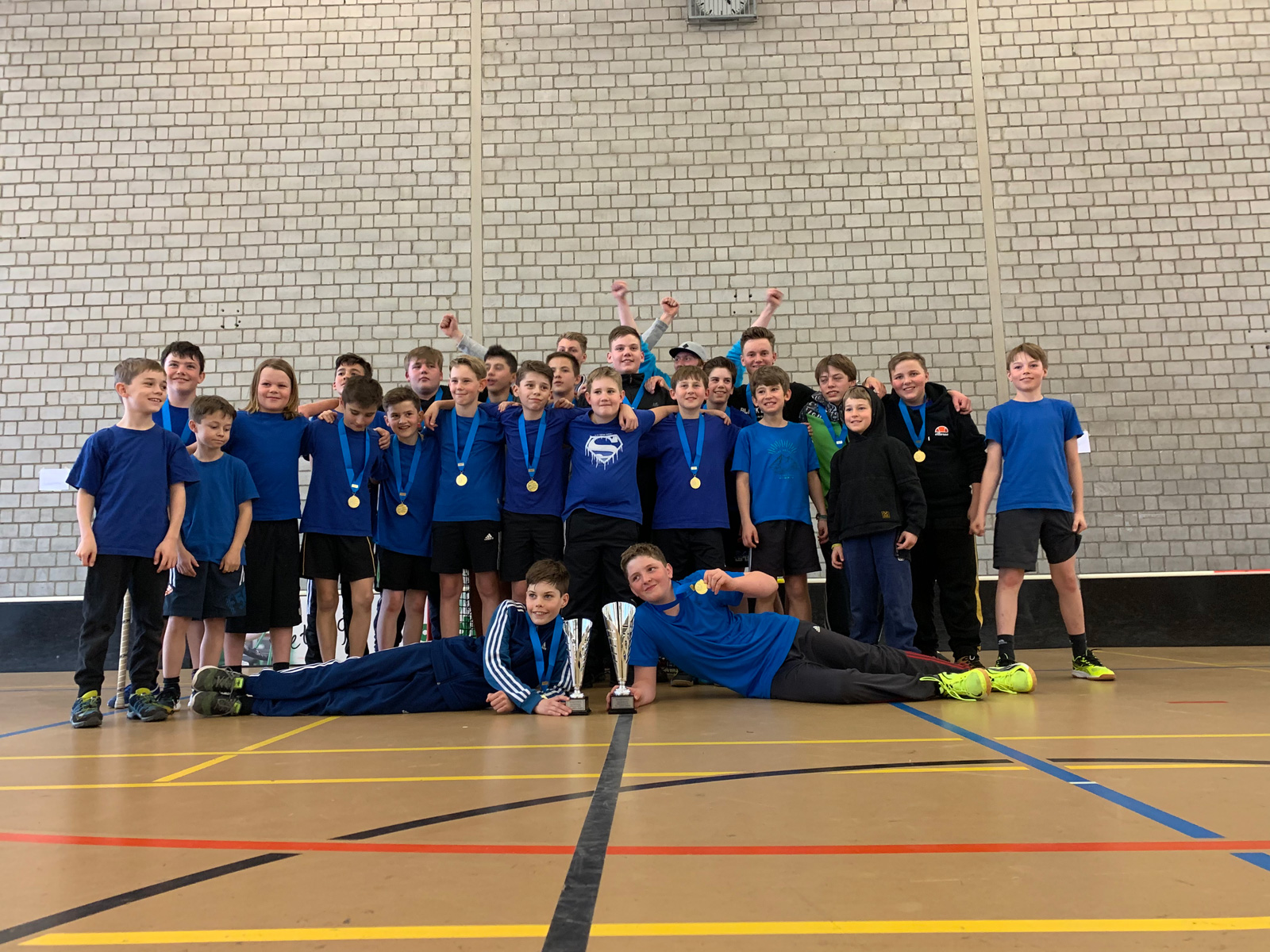 unihockeyturnierjugend2019 30 small